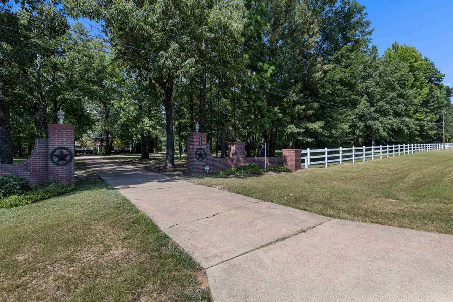 6119 N I-20 Service Road E., Marshall, TX 75672 - #2