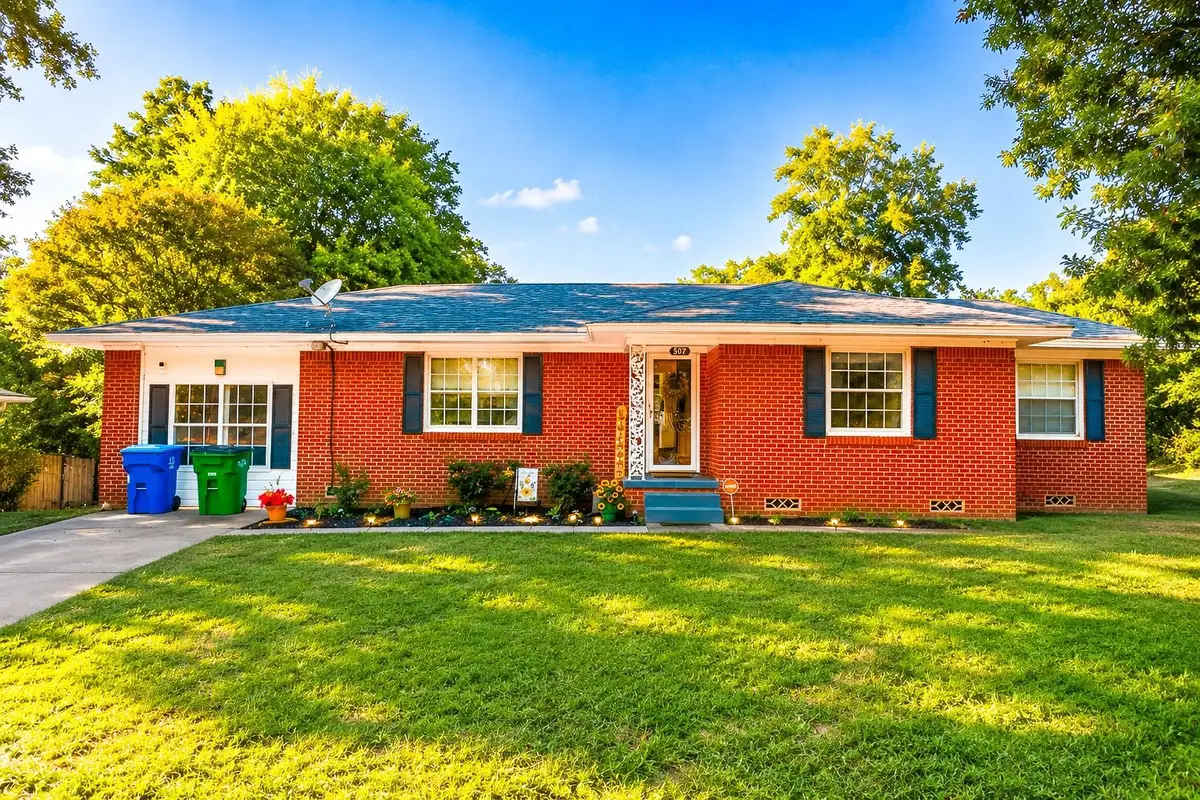 507 Elmwood, Marshall, TX 75672 - #1