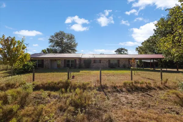5015 FM 726, Gilmer, TX 75645