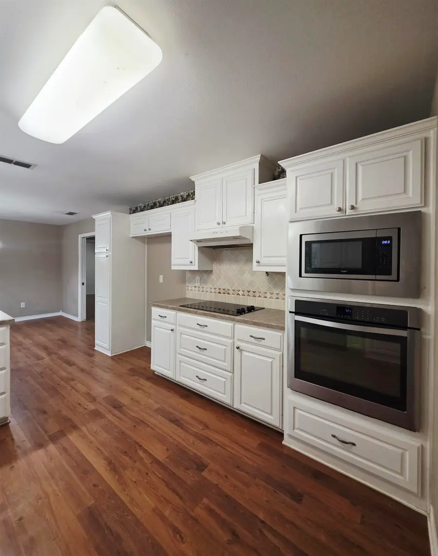 1304 N Whatley Rd., White Oak, TX 75693 - #2