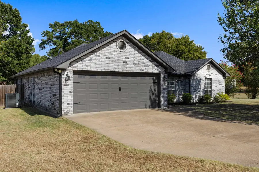 3589 Lansing Switch Rd, Longview, TX 75602 - #3