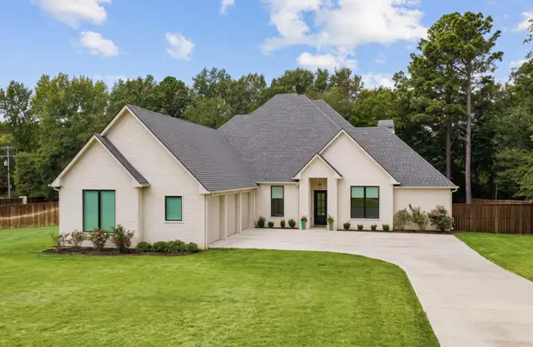 105 Thorn Briar Trail, Longview, TX 75602