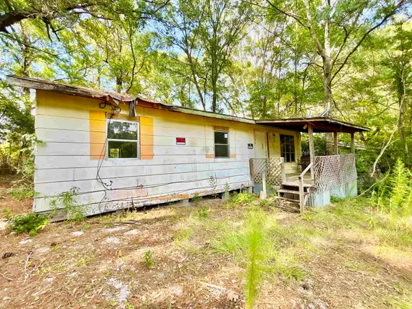 306 Biggers St., Henderson, TX 75652