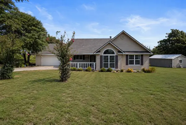 109 Pueblo Path, Holly Lake Ranch, TX 75765