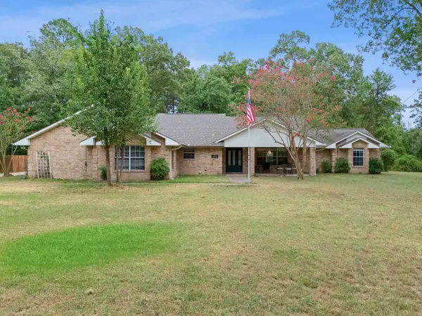 214 Lexington, Big Sandy, TX 75755-2443