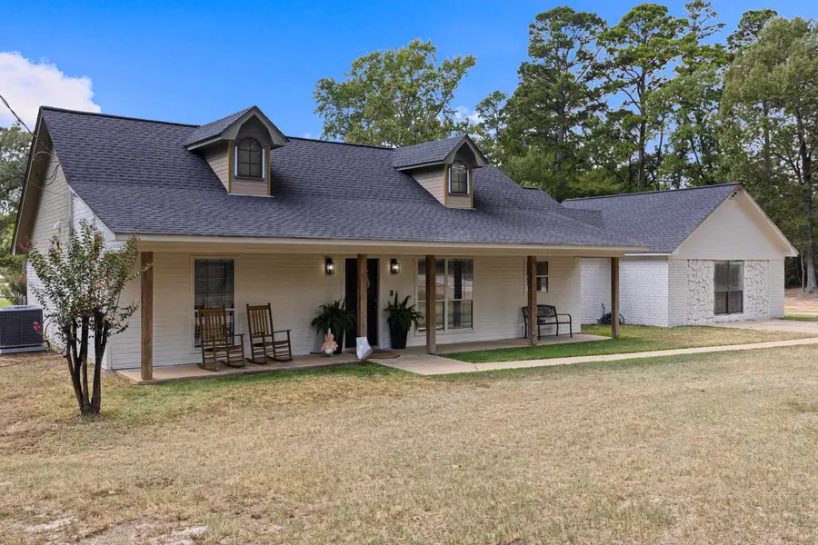 998 Hilburn Rd., Kilgore, TX 75662 - #3