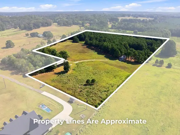 Address Withheld By Seller, Daingerfield, TX 75638