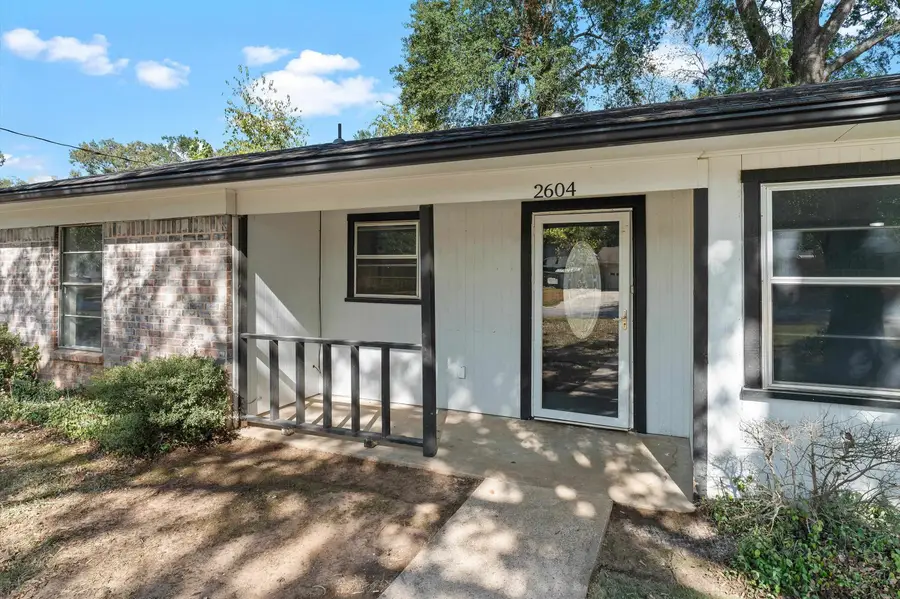 2604 Redbud St, Kilgore, TX 75662 - #2
