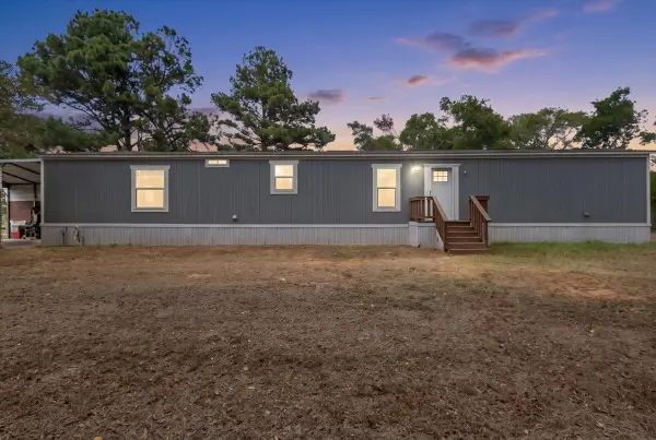 6230 CR 4174 W, Laneville, TX 75667