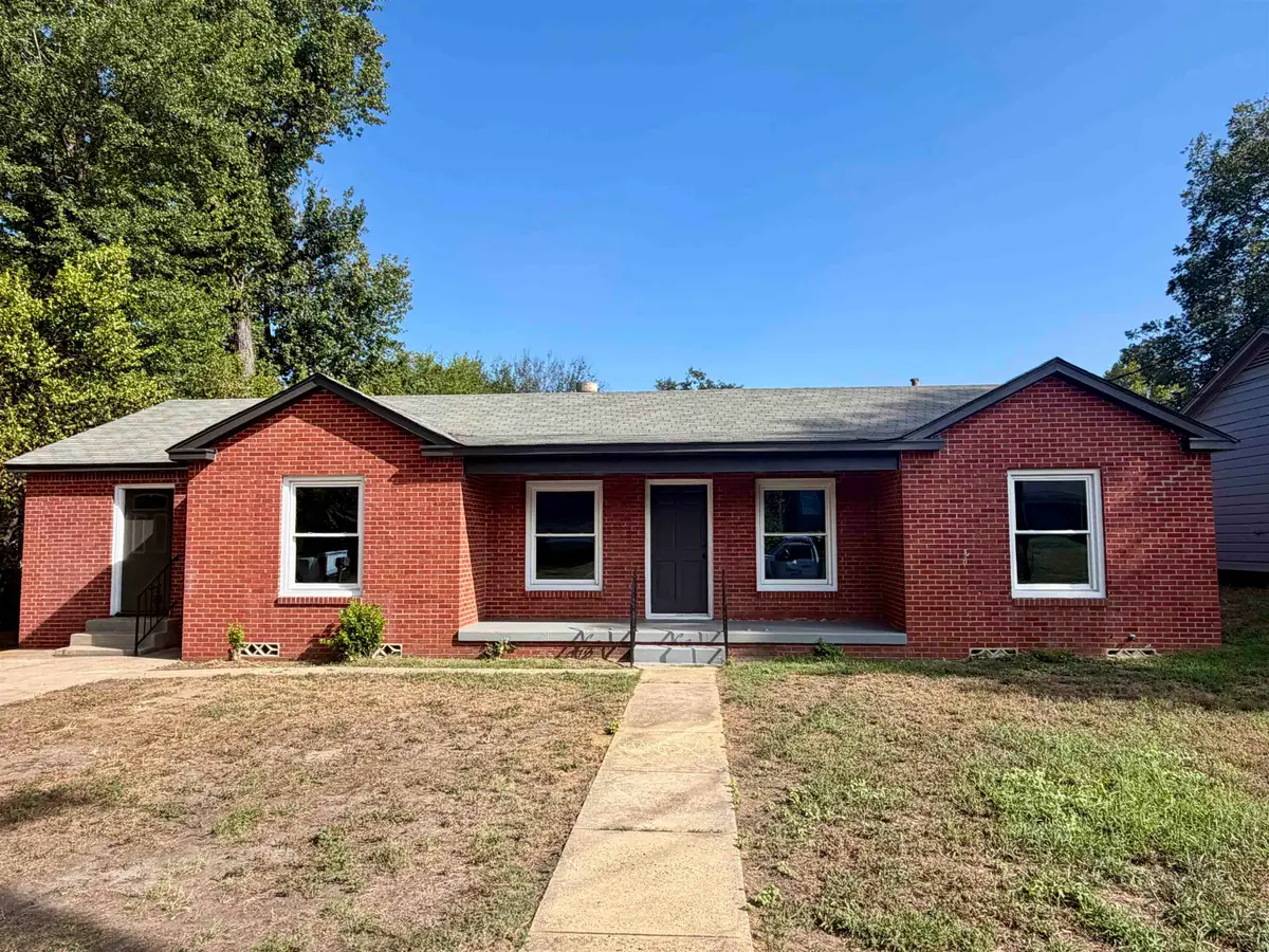 809 Emmons, Kilgore, TX 75662 - #1
