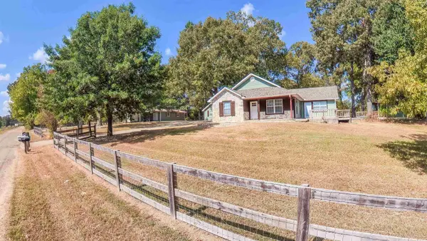 237 LAKEVIEW CIRCLE, Jefferson, TX 75657