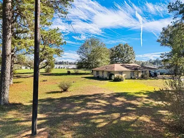 3036 State Highway 322, Longview, TX 75602