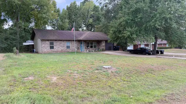 206 E Rowe, Longview, TX 75605-5424