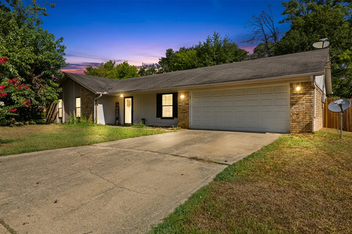 505 E Pirate St, Longview, TX 75604 - #1