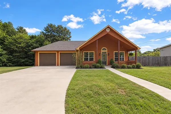 21803 County Road 2178, Troup, TX 75789