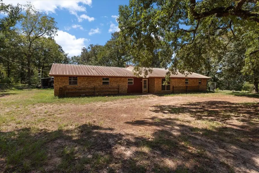 2027 County Road 3271 W, Mount Enterprise, TX 75681 - #3