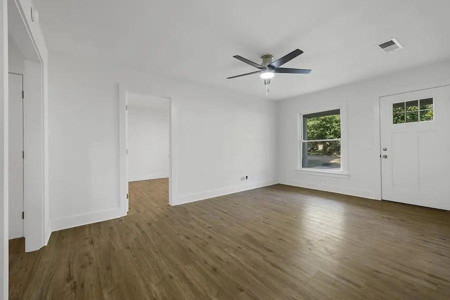 106 W Pecan St., Linden, TX 75563-0000 - #3