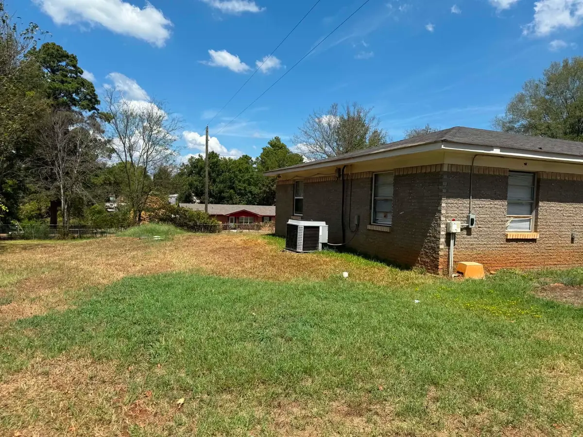 1800 Nimrod Trl, Longview, TX 75604 - #1