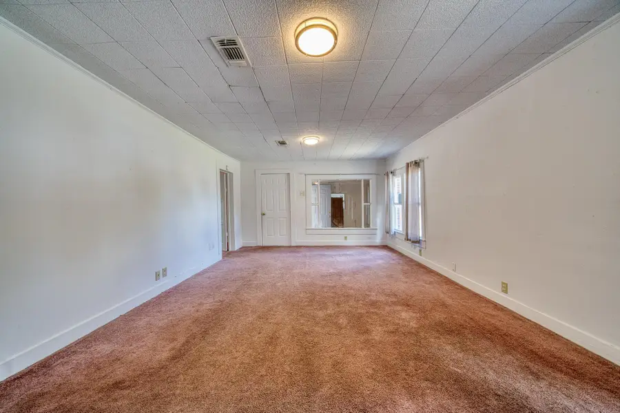 500 Van Zandt Ave, Marshall, TX 75670 - #2