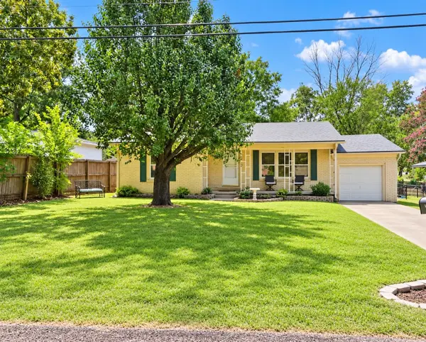 134 W Ann Dr, Longview, TX 75601