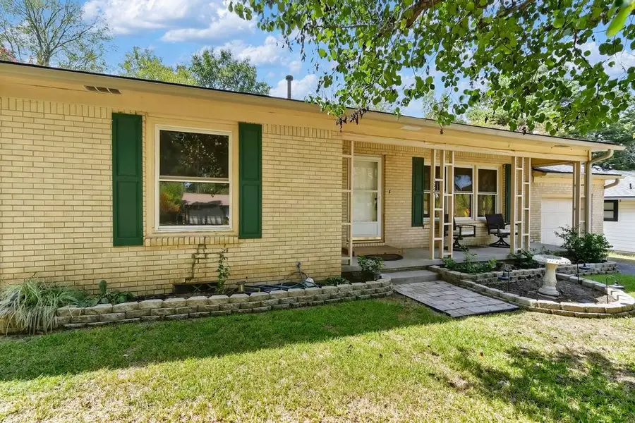 134 W Ann Dr, Longview, TX 75601 - #2