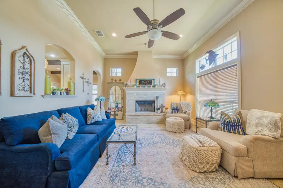 901 Wilcrest Place, Longview, TX 75601 - #3