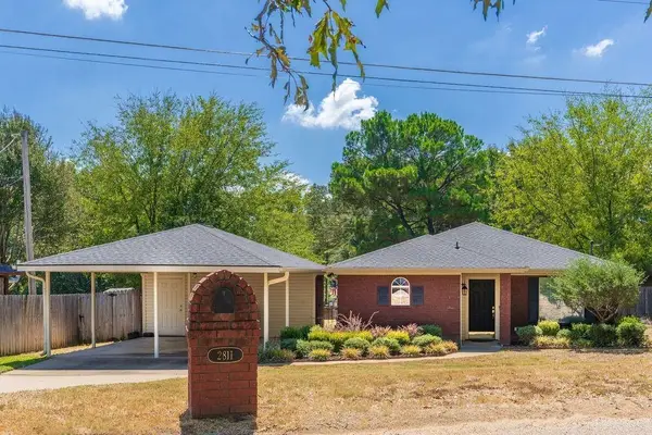 2811 Birdwell, Longview, TX 75605