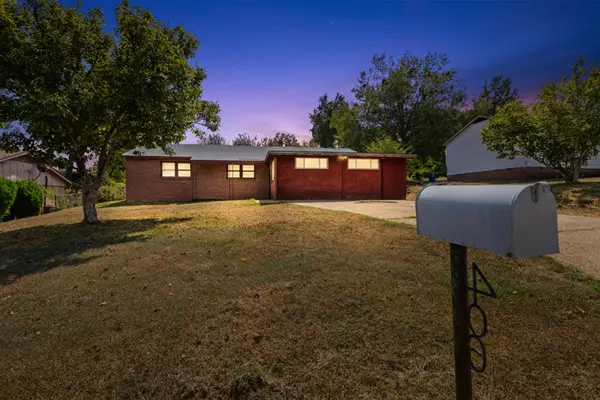 406 E Woodland Rd., Marshall, TX 75672