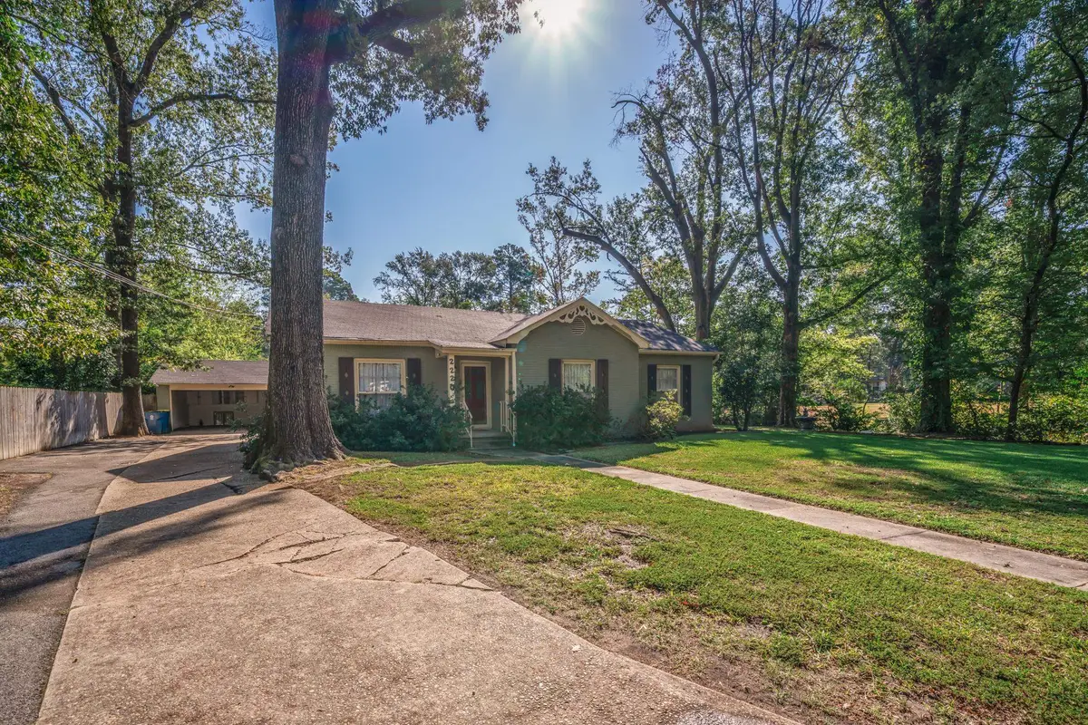 2220 S MARTIN, Kilgore, TX 75662 - #1
