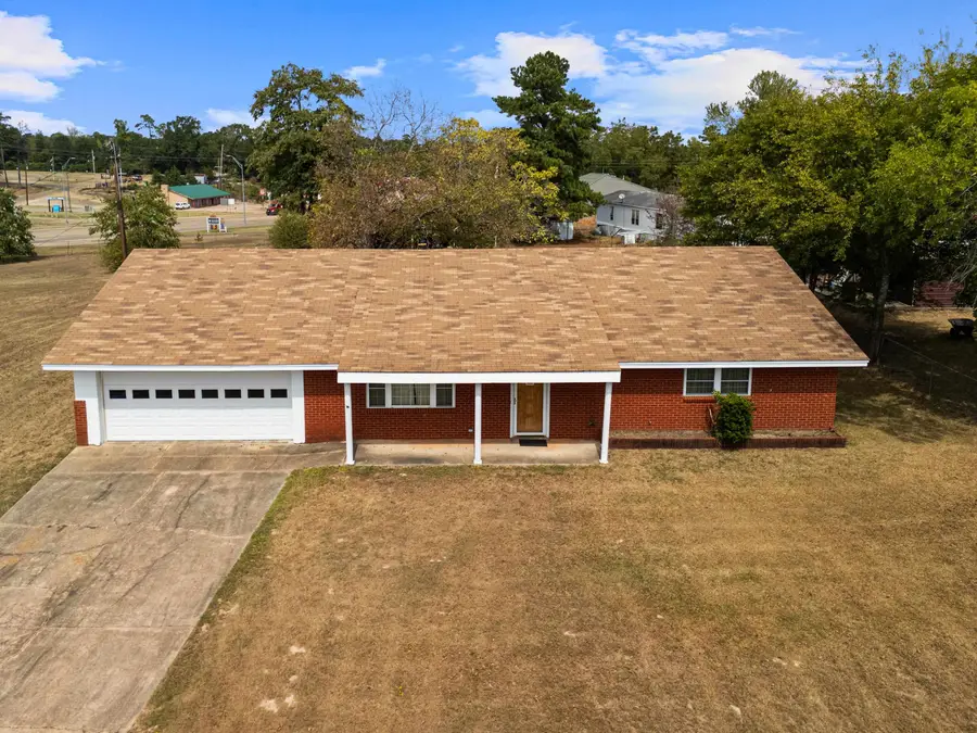 905 Hillcrest St, Linden, TX 75563 - #2