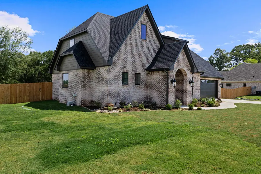 206 Andres Lane, Kilgore, TX 75662 - #2