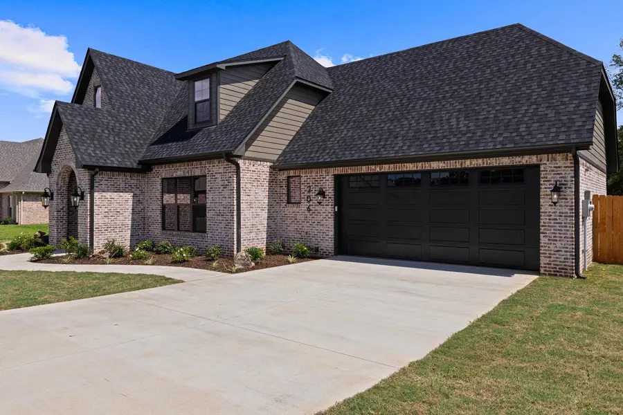 206 Andres Lane, Kilgore, TX 75662 - #3