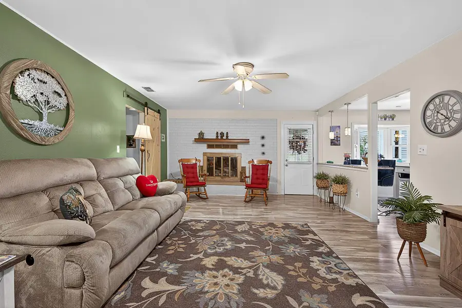 354 Summerfield Rd., Longview, TX 75605 - #3