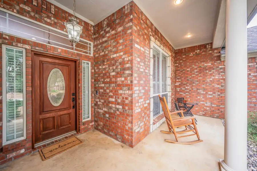 311 ITHACA DR., Longview, TX 75605 - #2