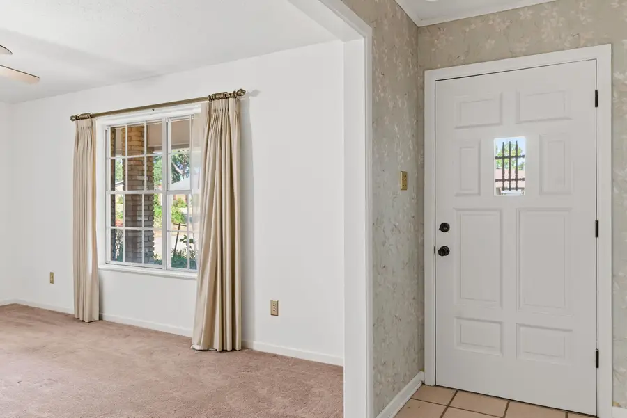 1806 Chestnut Ln, Longview, TX 75604 - #3