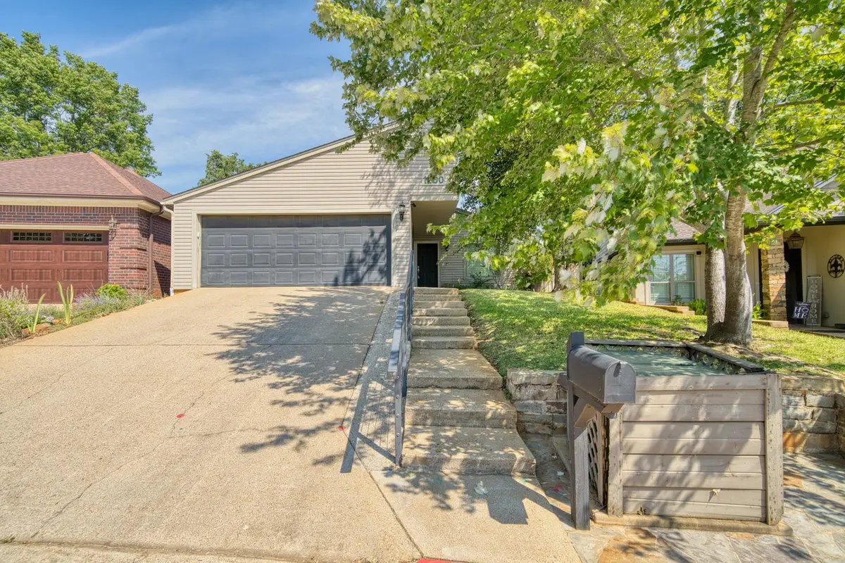 1260 Brandywine Dr, Longview, TX 75601 - #1