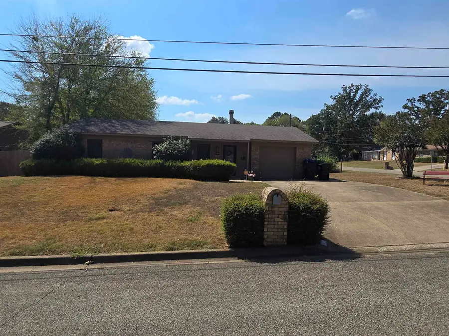 1200 Regina, Longview, TX 75605 - #2