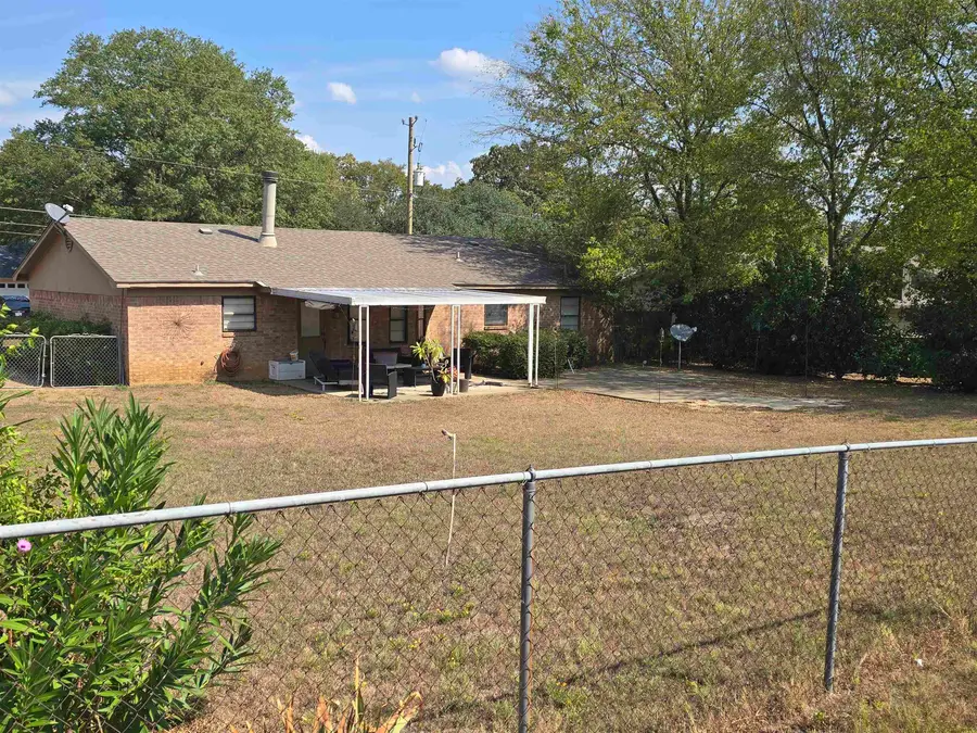 1200 Regina, Longview, TX 75605 - #3