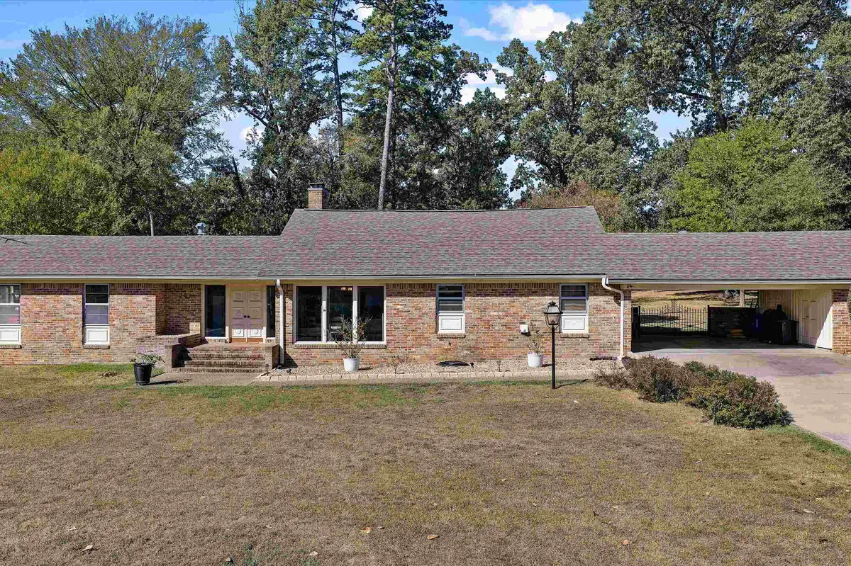 2801 Waubun, Marshall, TX 75672 - #1