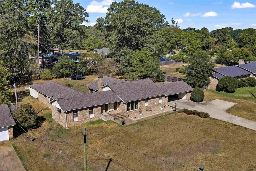 2801 Waubun, Marshall, TX 75672 - #2