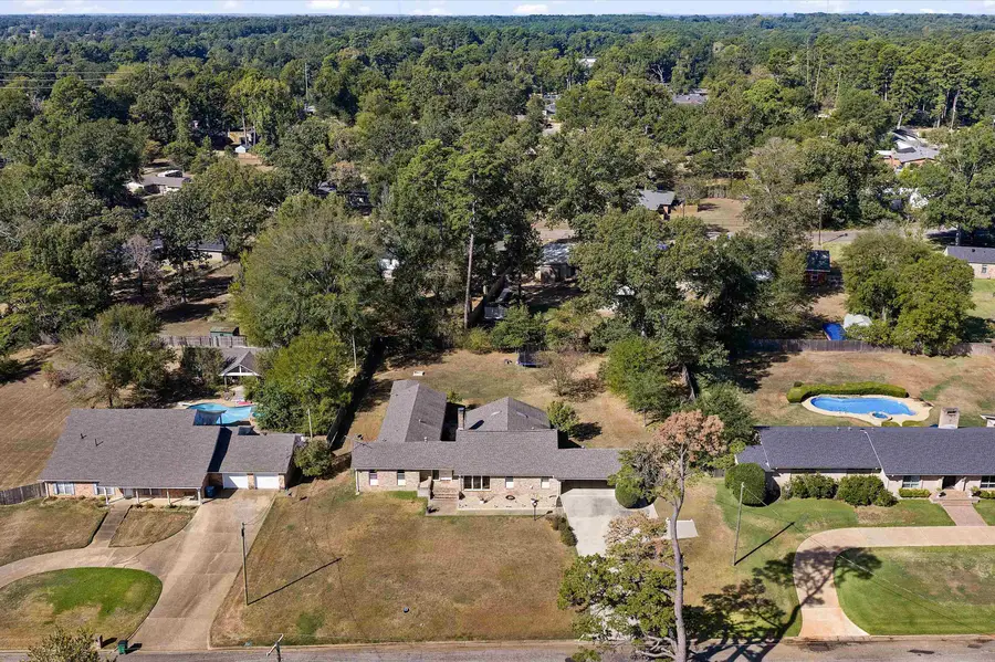 2801 Waubun, Marshall, TX 75672 - #3