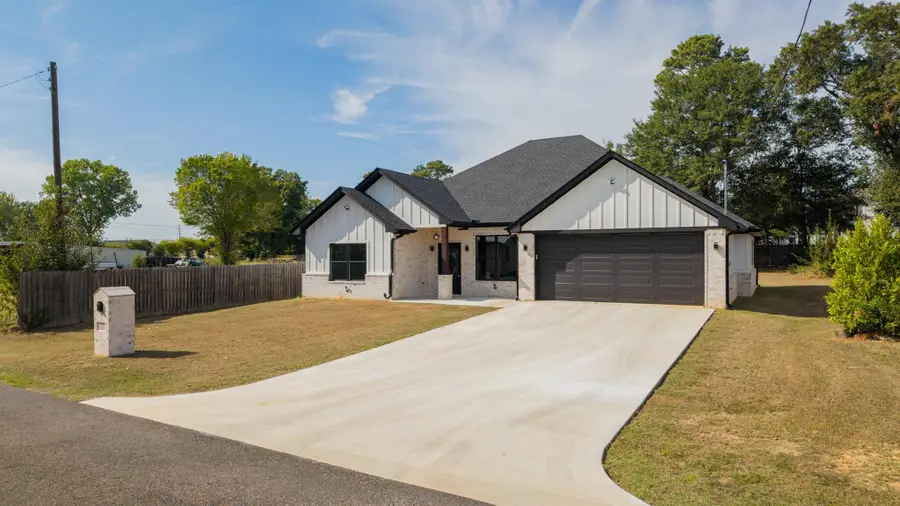 115 Vesta St., Longview, TX 75602 - #2
