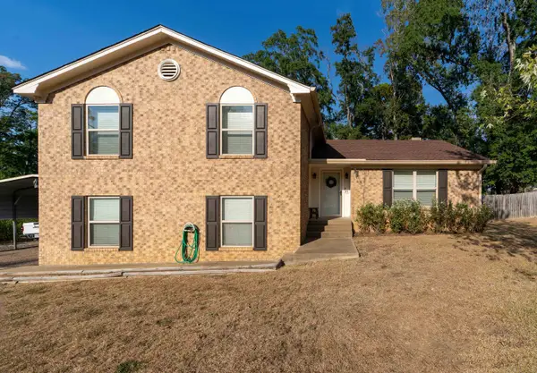 21 Cedar Hill Rd., Longview, TX 75601