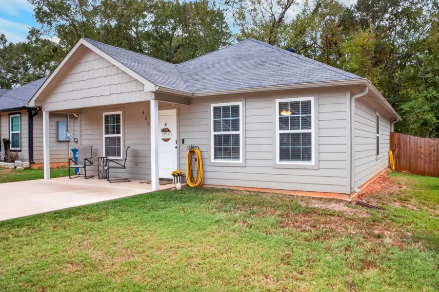 422 Alexander St, Kilgore, TX 75662 - #2