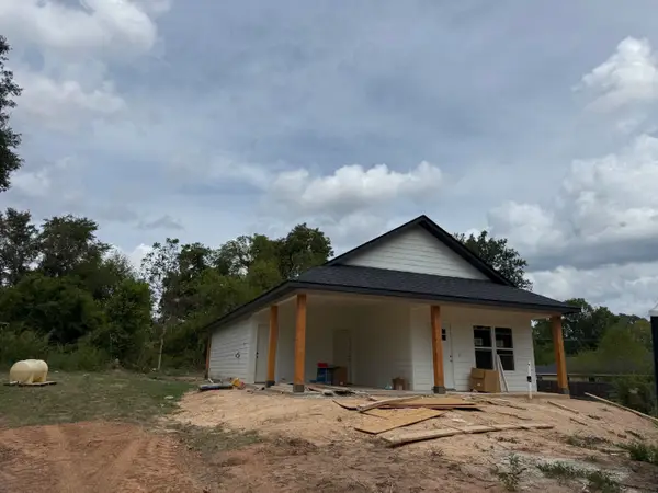 605 W Sabine, Longview, TX 75601