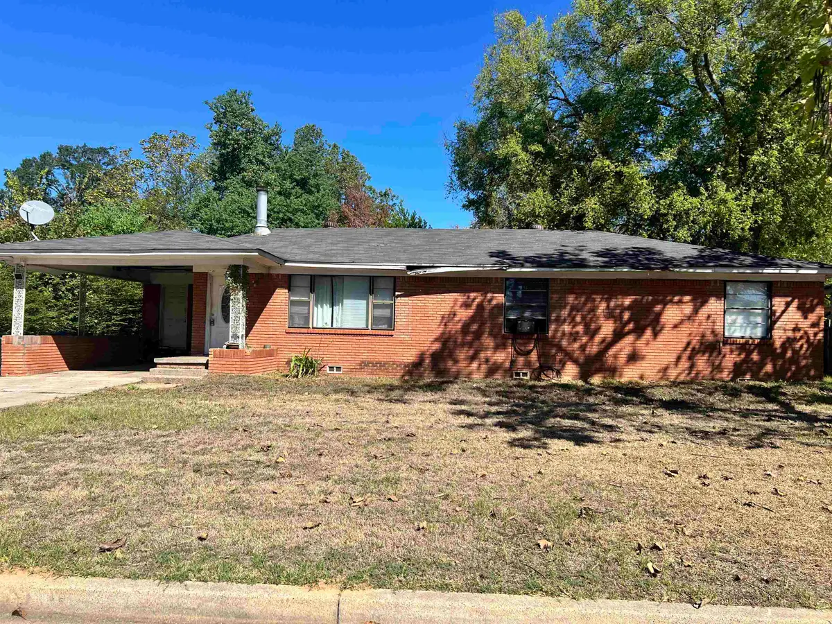1209 Lemmons, Longview, TX 75602 - #1