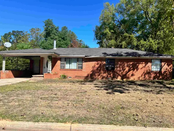 1209 Lemmons, Longview, TX 75602