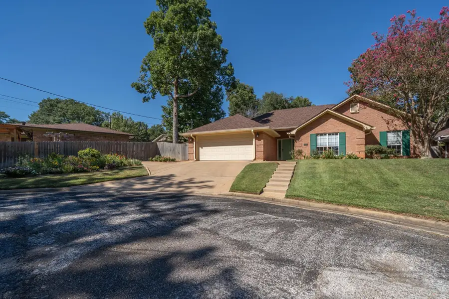 2701 Timberwood Trl, Longview, TX 75605 - #3