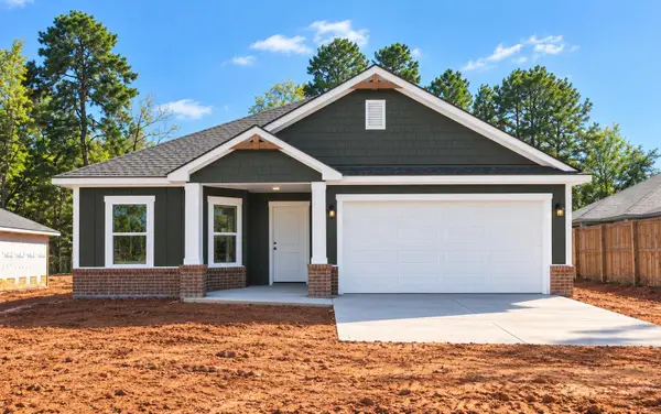 2706 Southern Oaks Drive, Longview, TX 75604
