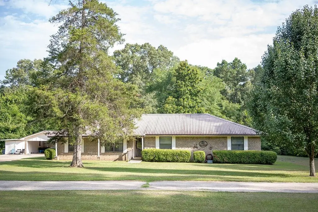 202 PR 7381, De Berry, TX 75639 - #1